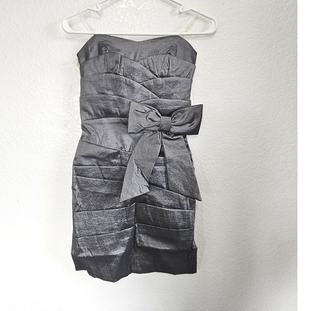 Dillards  Strapless‎ Dress Gunmetal Metallic Cocktail Evening Size 3